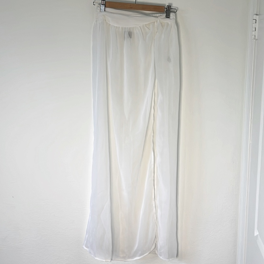 Brand NWOT white sheer bathing suit cover up with side slit size 2 elastic waist
